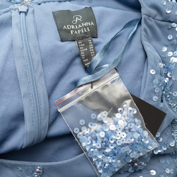 Adrianna Papell Hand Beaded Blouson Gown Flutter Sleeves - Picture 7 of 10